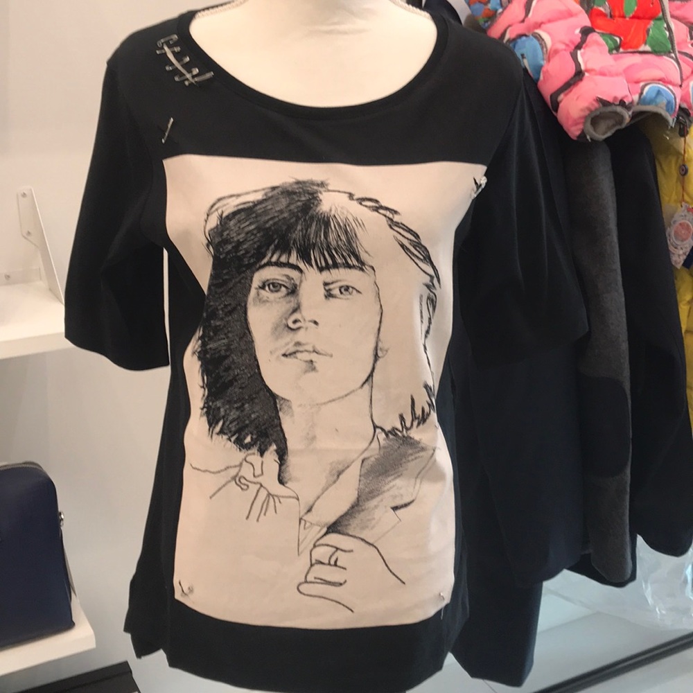 BRAND NEW & AUTHENTIC! Richmond anajatuba tshirt
